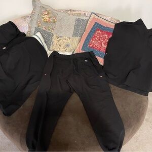 Black Figs Scrubs 2xl joggers, 3xl scrub top, and 2xl Rafaela scrub top.